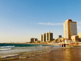 beachfront Tel Aviv