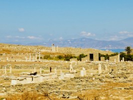 Overview Delos Greece
