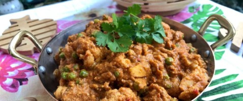 Indian Chicken Cauliflower Masala Food
