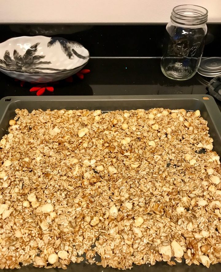 Homemade granola breakfast Meal; Healthy Food recipes and inspirations Blog