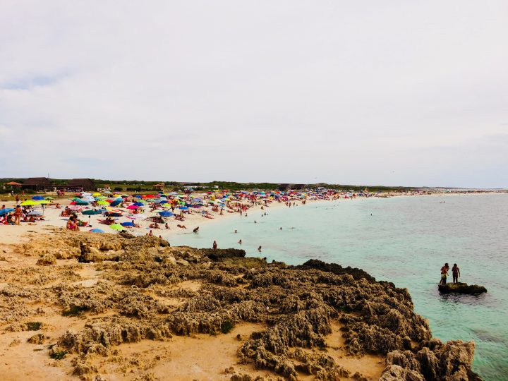 Is Aruttas beach in West Sardinia, Sardinia Travel Blog Inspirations
