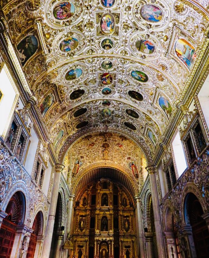 Church Santa Domingo inside in Oaxaca Mexico, Mexico Travel Blog Inspirations