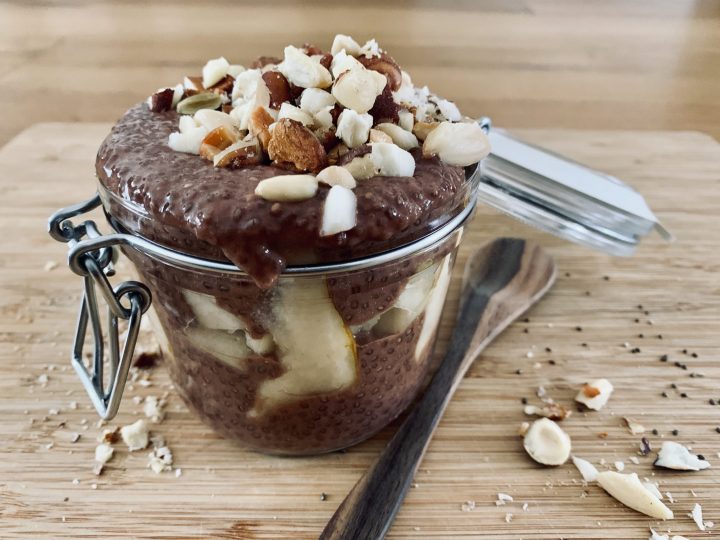 Chocolate Chia Pudding Pear, Food blog and inspirations