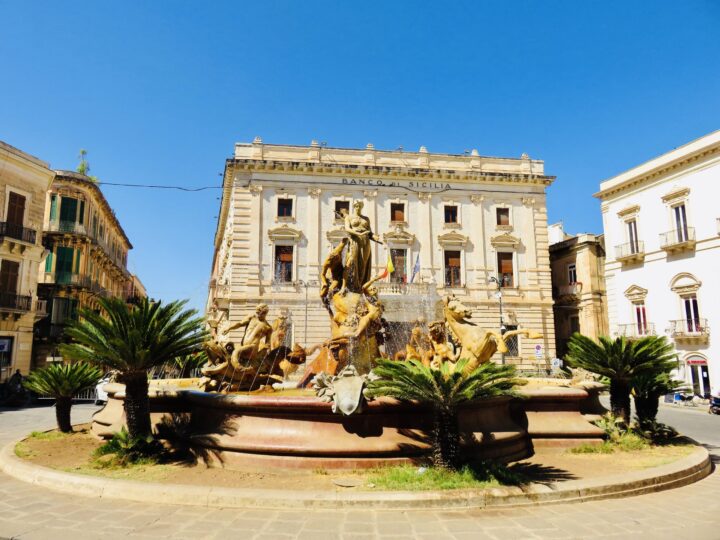 Fontana di Diana Syracuse Ortygia Southeast Sicily Italy Travel Blog